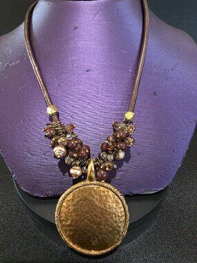 Vintage Premier Designs Caramel Latte Gold Medallion Pendant Necklace Leather